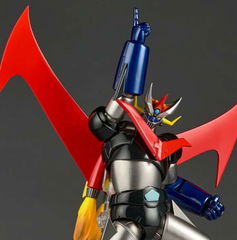 Copertina di Il Grande Mazinga torna in azione con la nuova Revoltech di Kaiyodo