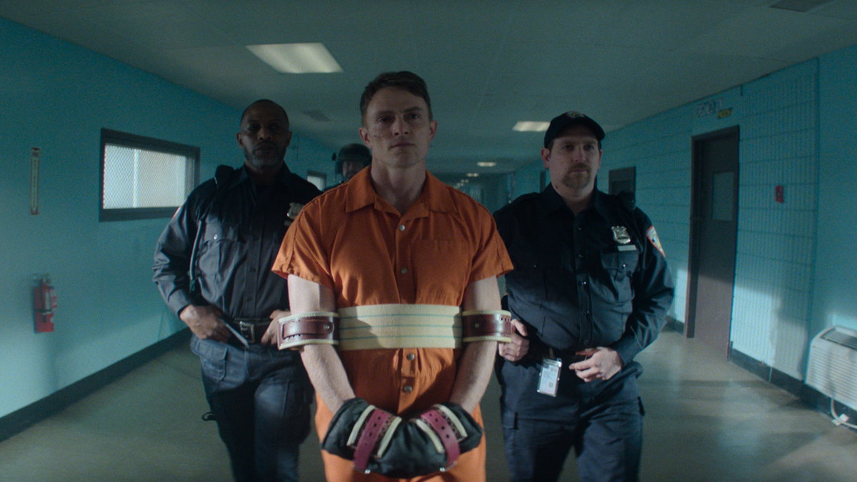 Immagine di Daredevil: Rinascita, foto dal set della stagione 2 mostrano il costume di Bullseye