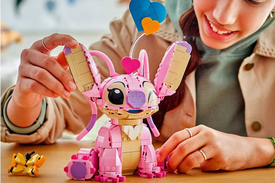 Angel in Versione LEGO: il complemento perfetto perStitch