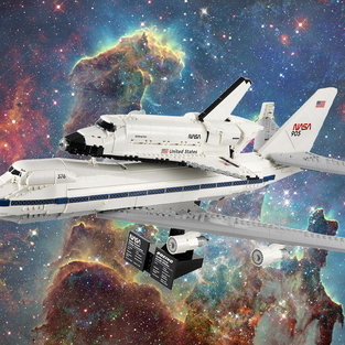 LEGO ricrea lo storico Shuttle Carrier al Paris Air Show