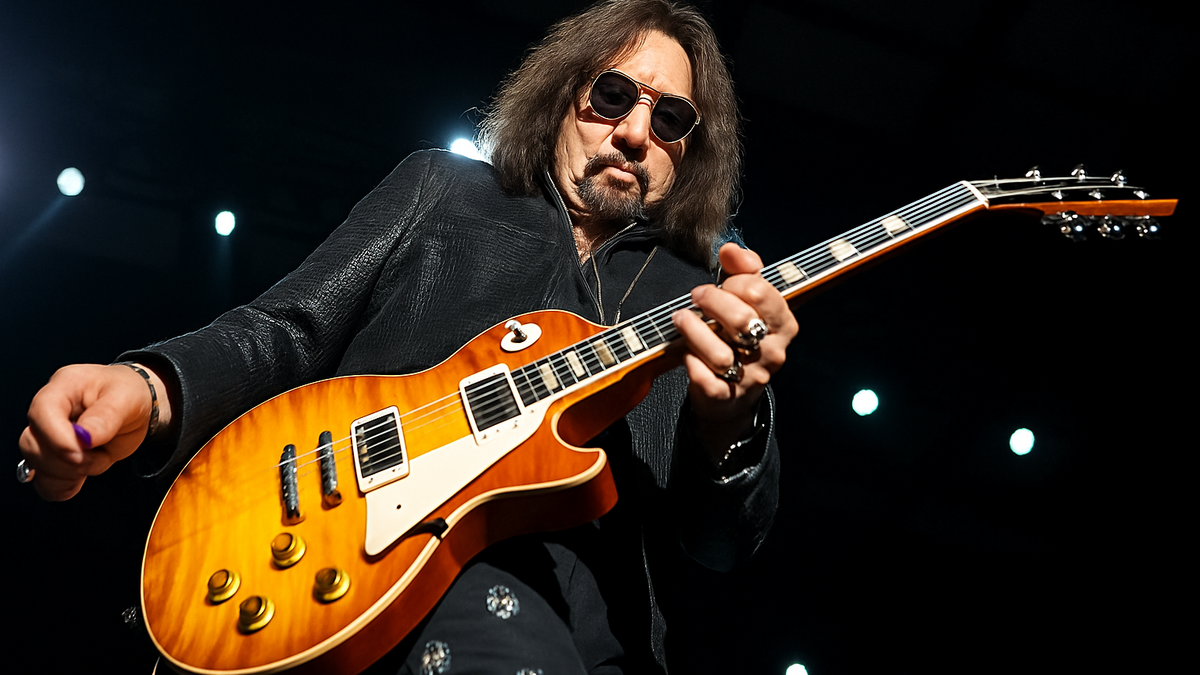Immagine di Ace Frehley dei KISS è morto a 74 anni