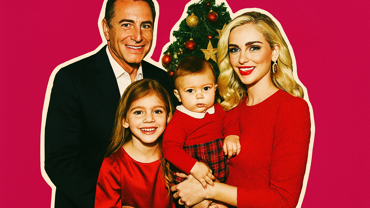 Immagine di Natale vip: Ferragni, Belen e Fedez in famiglia