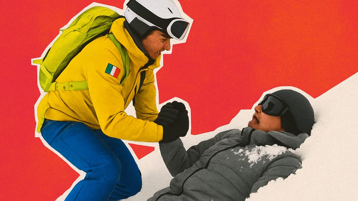 Immagine di Sciatore salvato da valanga: "Visto un braccio"