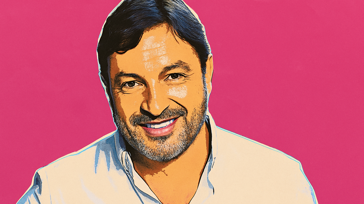Immagine di Sigfrido Ranucci: «Bomba sotto casa e telefono controllato»
