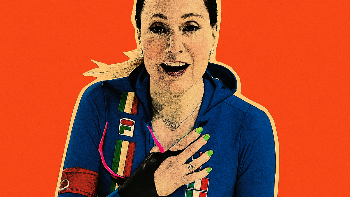 Immagine di Francesca Lollobrigida, la manicure verde è virale