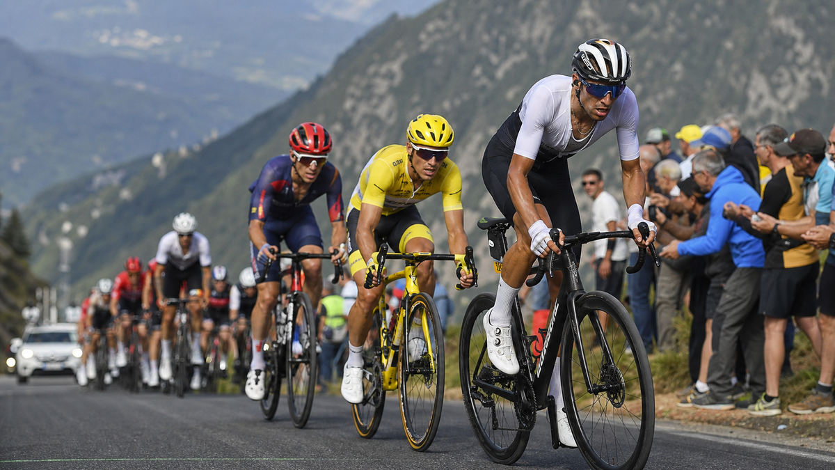 Immagine di Dove vedere Tour de France 2026, tappa 10 oggi: orario, canale e streaming