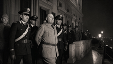 Copertina di 83 anni fa Benito Mussolini fu sfiduciato dal Gran Consiglio del fascismo, destituito e arrestato