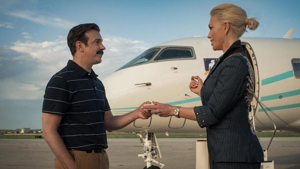 Immagine di Ted Lasso 4: una squadra femminile attende Jason Sudeikis nel trailer