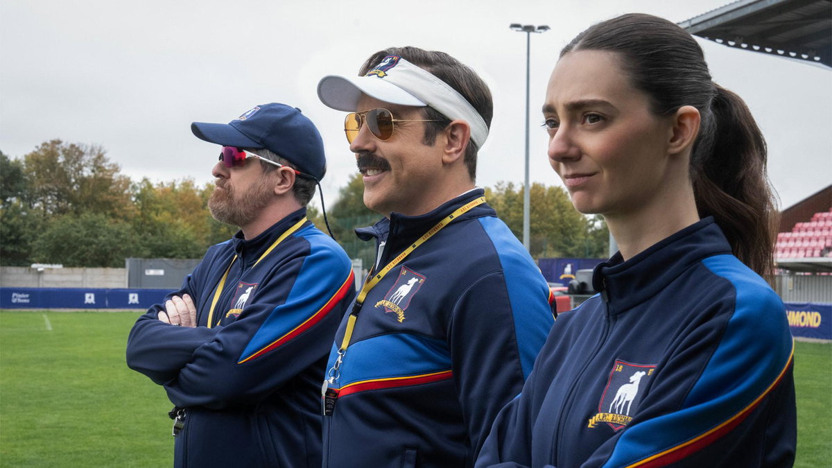 Immagine di Ted Lasso 4: il trailer porta Ted sulla panchina di una squadra femminile