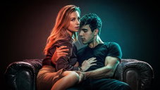 Copertina di Desire: trama, finale spiegato e significato del film Netflix