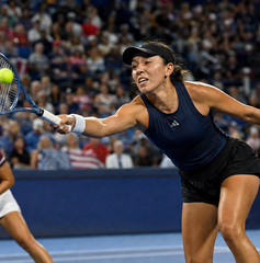 Copertina di Dove vedere Jessica Pegula-Alexandra Eala oggi: orario, canale e streaming della finale WTA 500 Washington