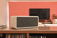 Copertina di Marshall Emberton II a 149,99€, oltre 30 ore di musica senza prese