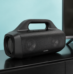 Copertina di Soundcore Motion Boom a 61,99€, la cassa che galleggia e suona per 24 ore