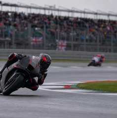 Copertina di Dove vedere MotoGP 2026, qualifiche e Sprint del GP Gran Bretagna oggi: orari, TV e streaming