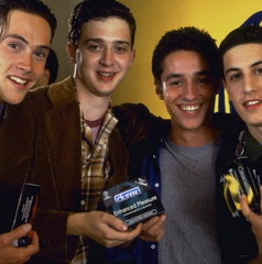 Copertina di American Pie tornò quattro volte in commissione per il visto R, oggi non lo farebbero