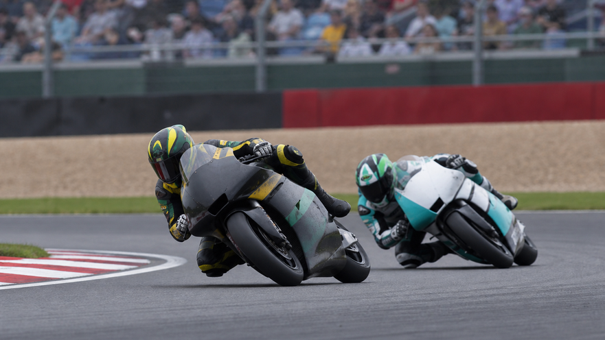 Dove vedere le qualifiche Moto2 e Moto3 del GP Gran Bretagna oggi: orario, canale e streaming