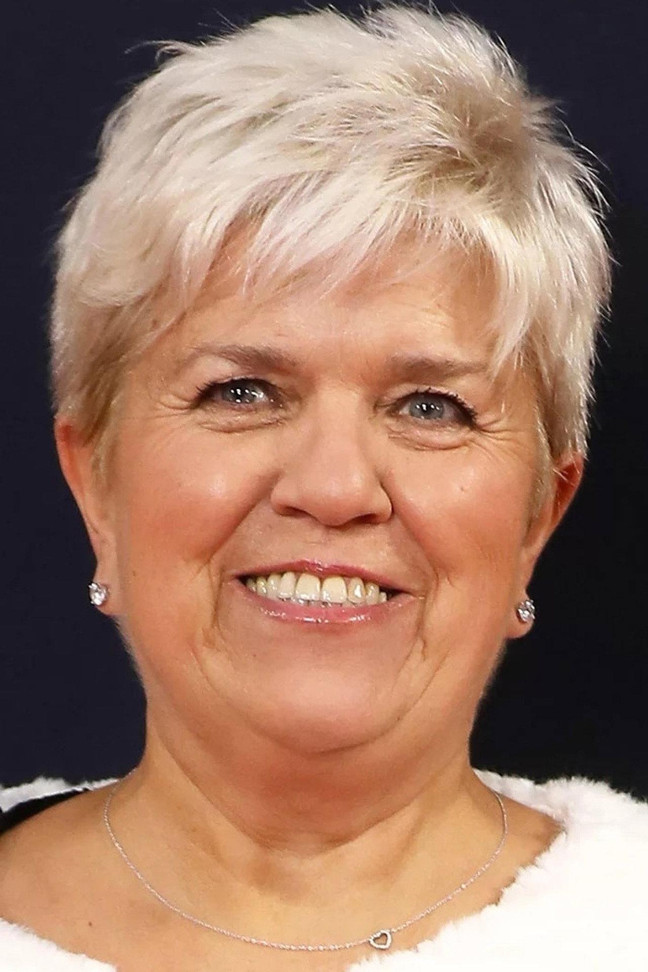 Chi è Mimie Mathy? L'attrice francese di Joséphine, ange gardien