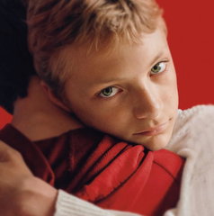 Copertina di Close, il film stasera in tv su Rai 5: trama, cast e streaming