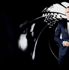 Copertina di Agente 007: Skyfall, il film stasera in tv su TV8: trama, cast e streaming