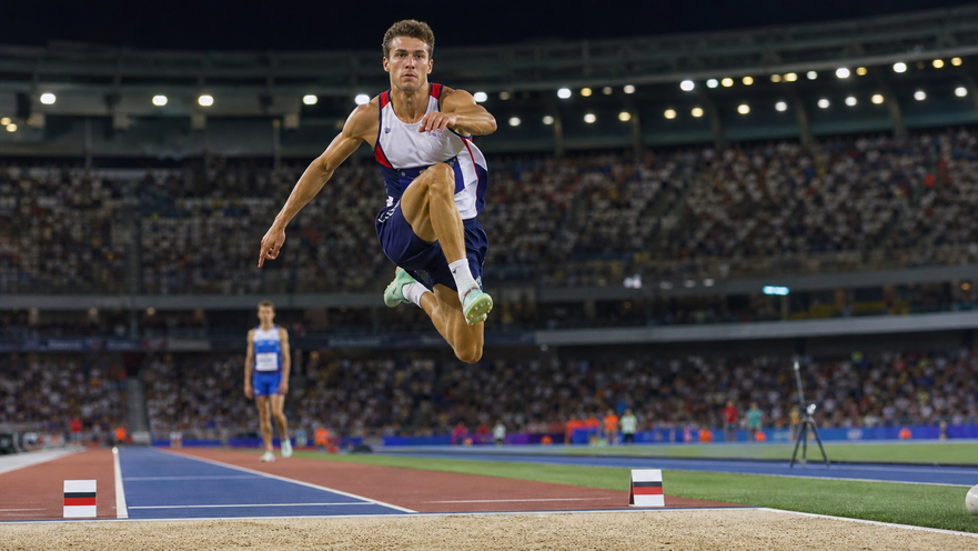 Dove vedere la finale del salto in lungo uomini agli Europei di atletica 2026 oggi: orario, canale e streaming