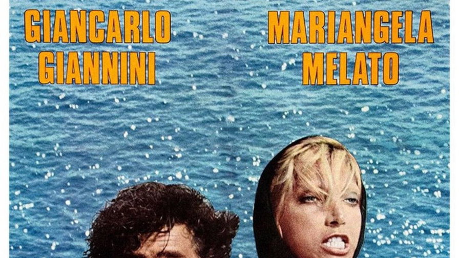 Travolti da un insolito destino nell'azzurro mare d'agosto