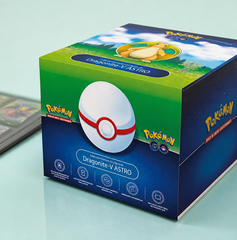 Copertina di Pokémon GO Dragonite V ASTRO a 54,89€, la Collezione Premier per i fan