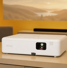 Copertina di Epson CO-W01 a 359,90€, fino a 378 pollici per film e serie