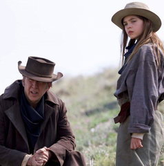 Copertina di The Old Way, il film stasera in tv su Rai Movie: trama, cast e streaming