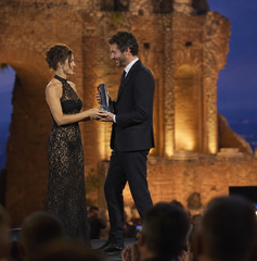 Copertina di Dove vedere Taormina Film Festival 2026 stasera: orario, canale e streaming