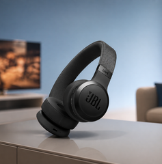Copertina di JBL Live 670 NC al 45%, 65 ore senza distrazioni: da prendere al volo