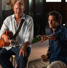 Copertina di Brothers: McConaughey e Harrelson forse fratelli nella commedia Apple TV