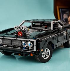 Copertina di Costruisci la Dodge Charger di Dom: LEGO Technic a 119,99€, minimo storico