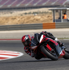 Copertina di Dove vedere MotoGP 2026, GP d'Aragona oggi: orari di prove libere e pre-qualifiche, TV e streaming