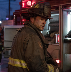 Copertina di Dove vedere Chicago Fire 14 stasera: orario, canale e streaming degli episodi 17, 18 e 19