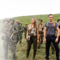 Copertina di Kong Skull Island, il film stasera in tv su Italia 1: trama, cast e streaming