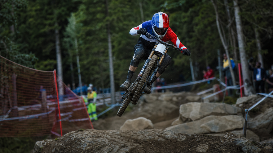 Dove vedere i Mondiali Mountain Bike 2026 oggi: orario della finale downhill uomini Elite, TV e streaming