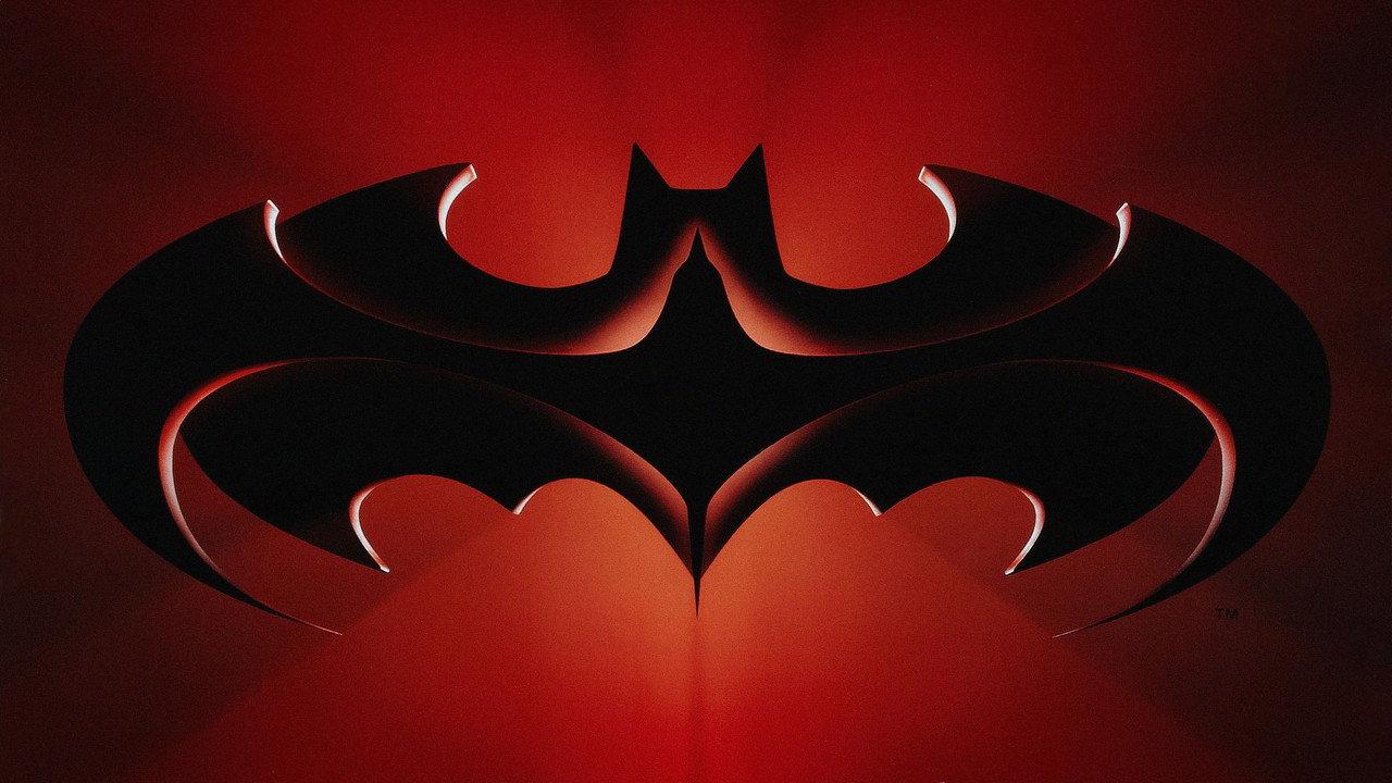 George Clooney è Batman in Batman & Robin - il Cavaliere Oscuro più pop