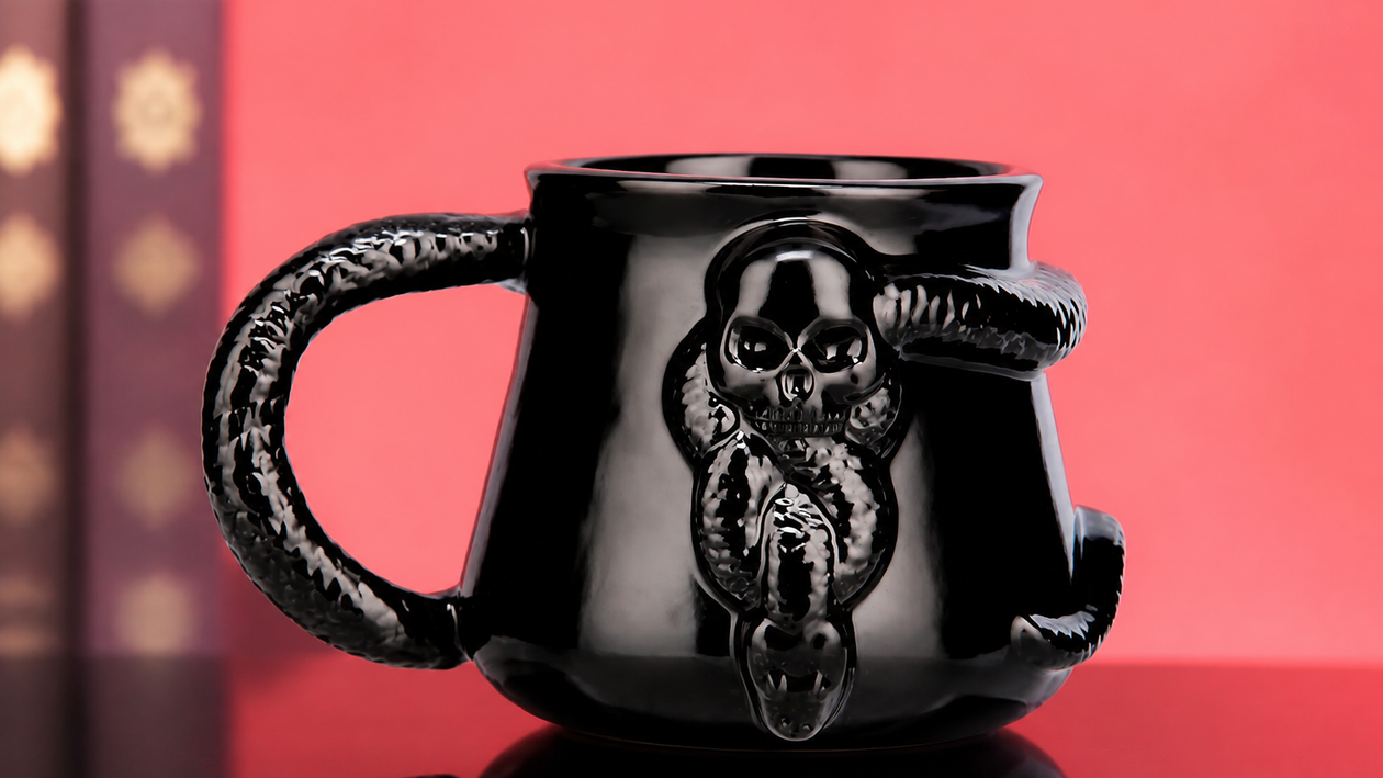 Immagine di Tazza Harry Potter con Nagini a 12,49€: il serpente diventa il manico