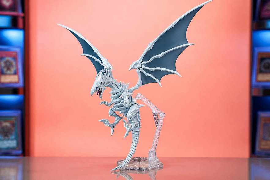 Bandai Blue-Eyes White Dragon a 55€, il model kit Yu-Gi-Oh da esporre