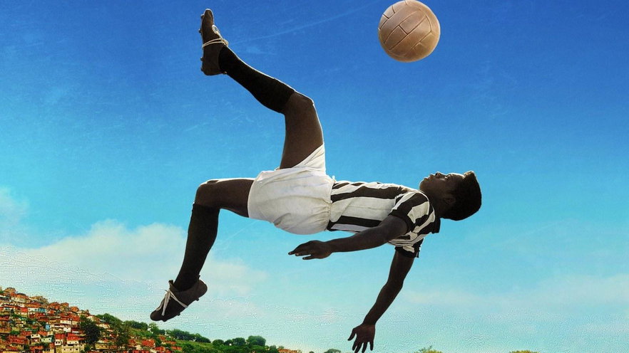 Pelè, il film stasera in tv su La7 Cinema: trama, cast e streaming