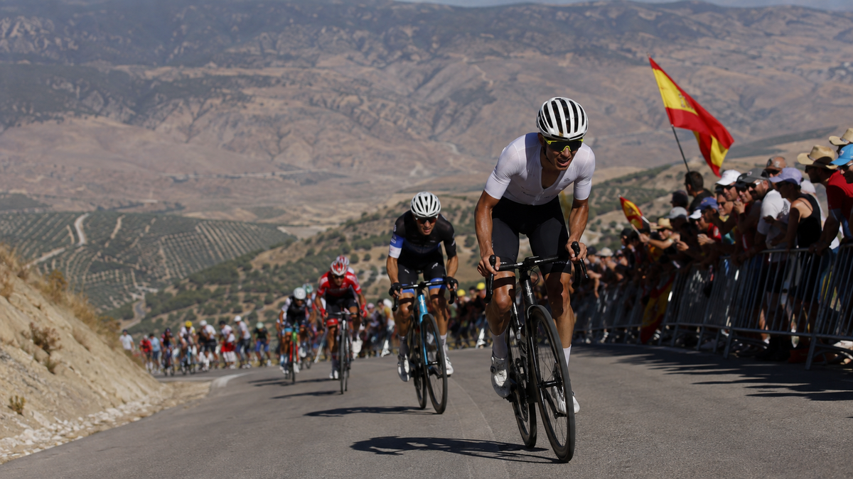 Immagine di Dove vedere Vuelta a España 2026, tappa 14 oggi: orario, canale e streaming