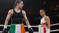 Copertina di Dove vedere Katie Taylor-Flora Pili oggi: orario, canale e streaming