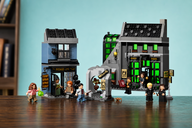 Copertina di LEGO Harry Potter Notturn Alley a 93,49€, otto minifigure per i fan