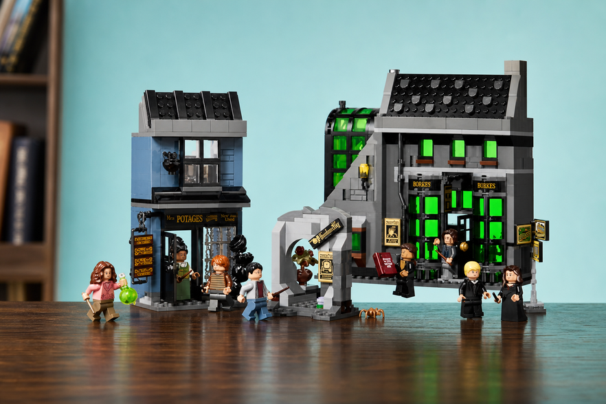 LEGO Harry Potter Notturn Alley a 93,49€, otto minifigure per i fan
