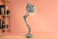 Copertina di Lampada Paladone Millennium Falcon da 60 cm a 56,59€, illumina il setup