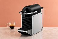 Copertina di Nespresso Pixie scende a 105€ e prepara l’espresso in 25 secondi