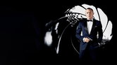 Skyfall: James Bond difende M e l'MI6