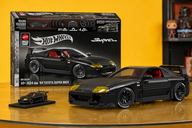 Copertina di Costruisci la Toyota Supra MKIV ’94: il set Mattel da 824 pezzi costa 47,87€