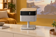 Copertina di Epson Lifestudio Plus EF-72 a 999€ porta il 4K fino a 150 pollici