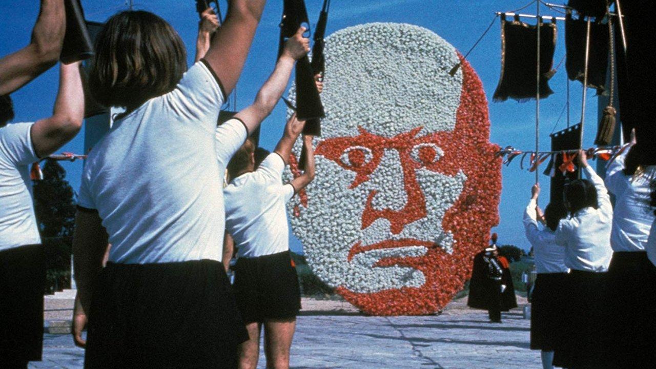 20° Amarcord — Fellini ricrea la provincia attraverso memoria e fantasia